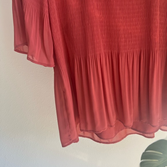 Silky rust colored blouse - Picture 4 of 4